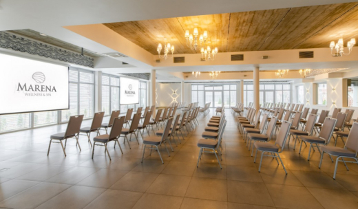 Konferenz am Meer – wie organisiert man eine Geschäftsveranstaltung an einem außergewöhnlichen Ort? - grafika